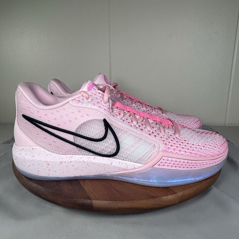 Nike Sabrina 1 Kay Yow Promo FZ7182-600 Women’s Size 15/ Men’s Size 13.5